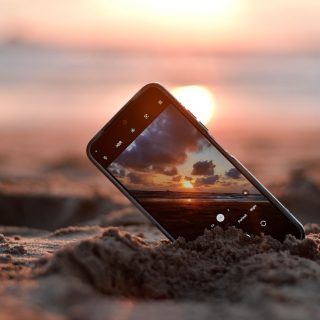 smartfon zachód słońca